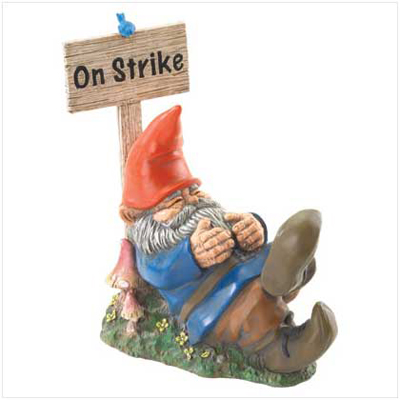 #37095 'On Strike' Sleeping Gnome